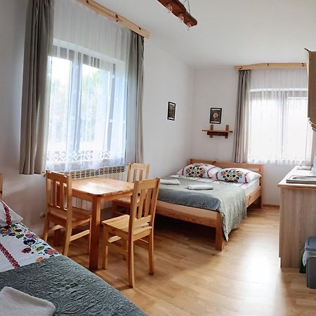 Kyczyrka Appartement Liszna Buitenkant foto