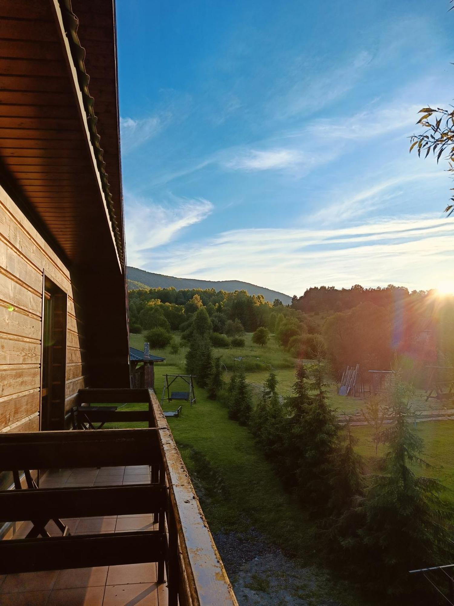 Kyczyrka Appartement Liszna Buitenkant foto