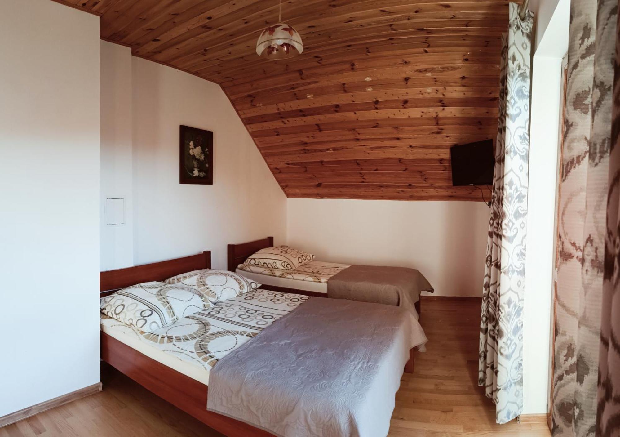 Kyczyrka Appartement Liszna Buitenkant foto