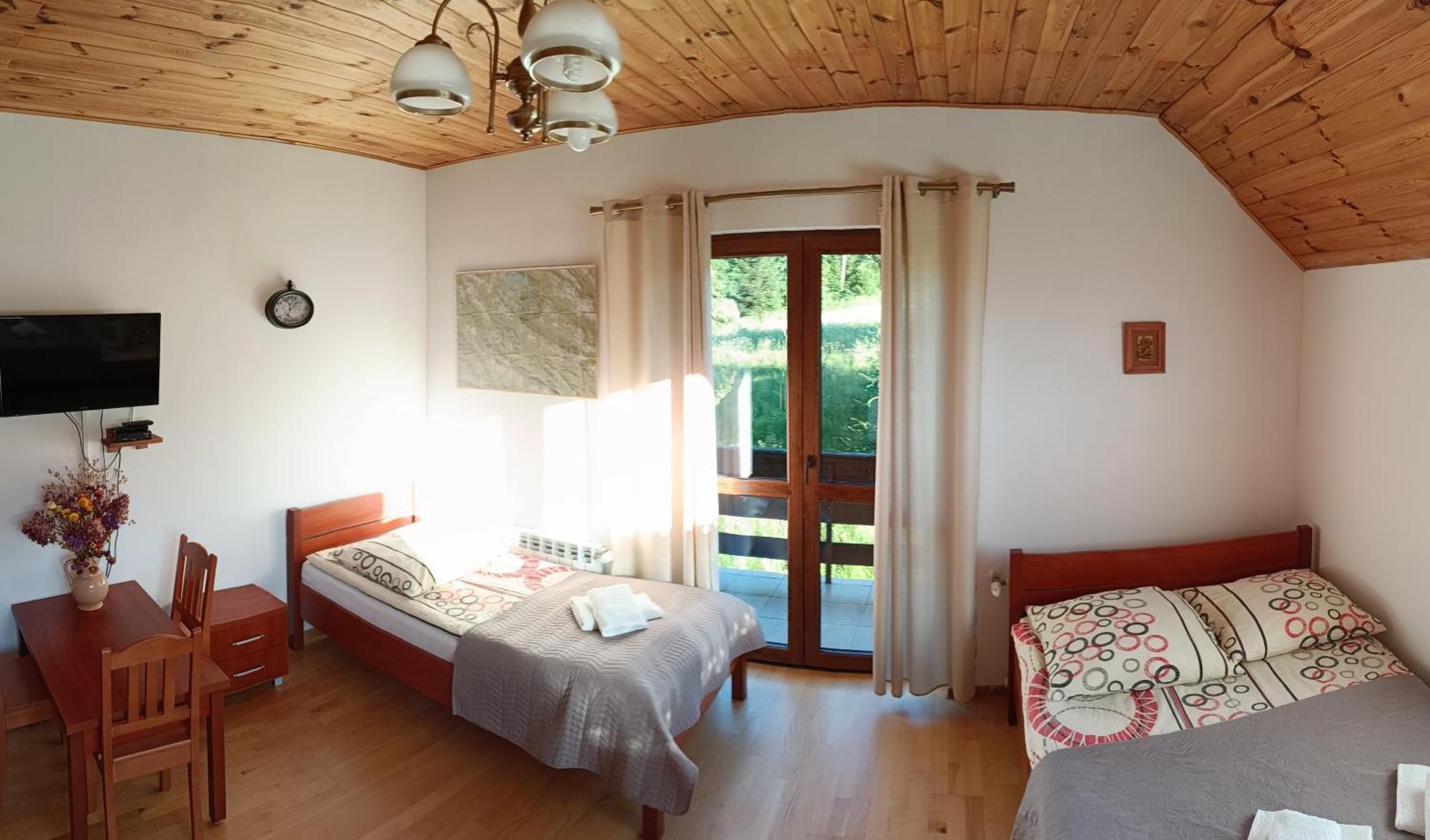 Kyczyrka Appartement Liszna Buitenkant foto